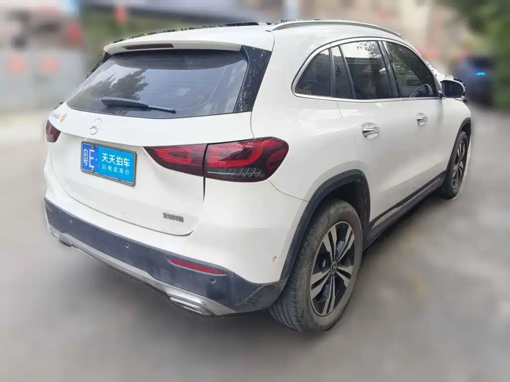 Mercedes-Benz GLA, миниатюра 2