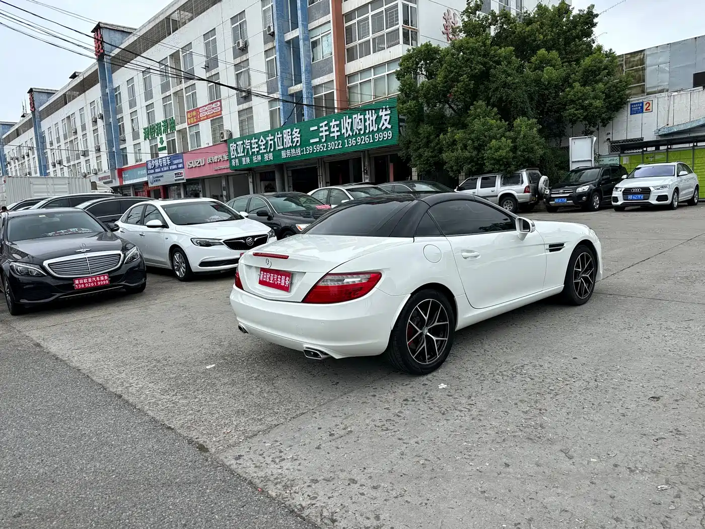 Mercedes-Benz SLK-Class 2012 2011 SLK 200 Luxury Sport