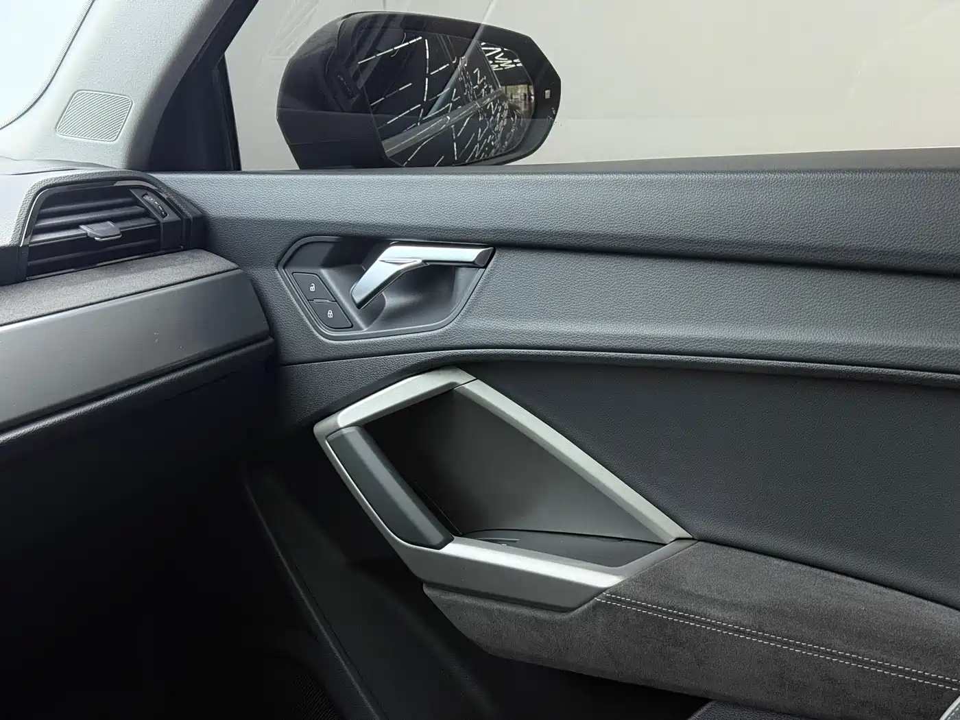 Audi Q3 2021 35 TFSI Fashion Sport фото 10