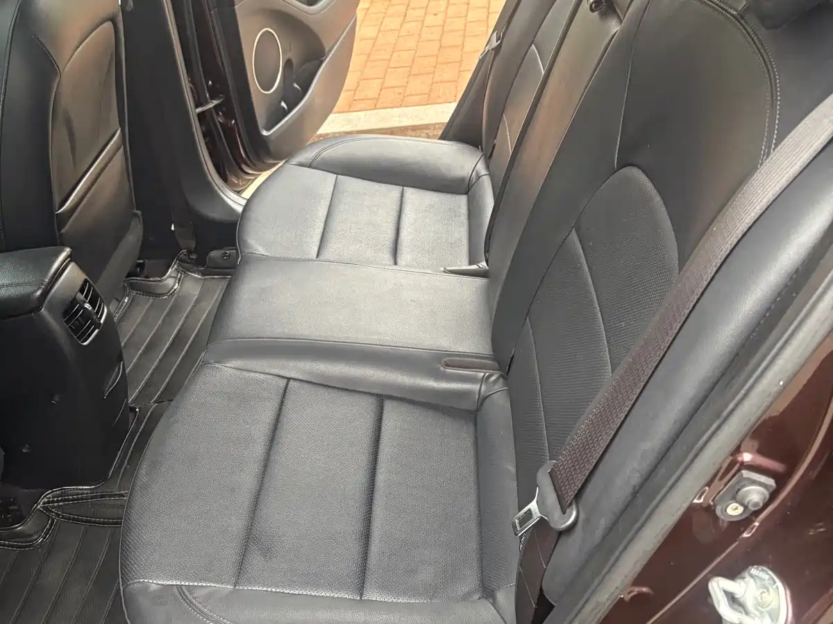 Kia K3 2013 1.6L Automatic GLS фото 11