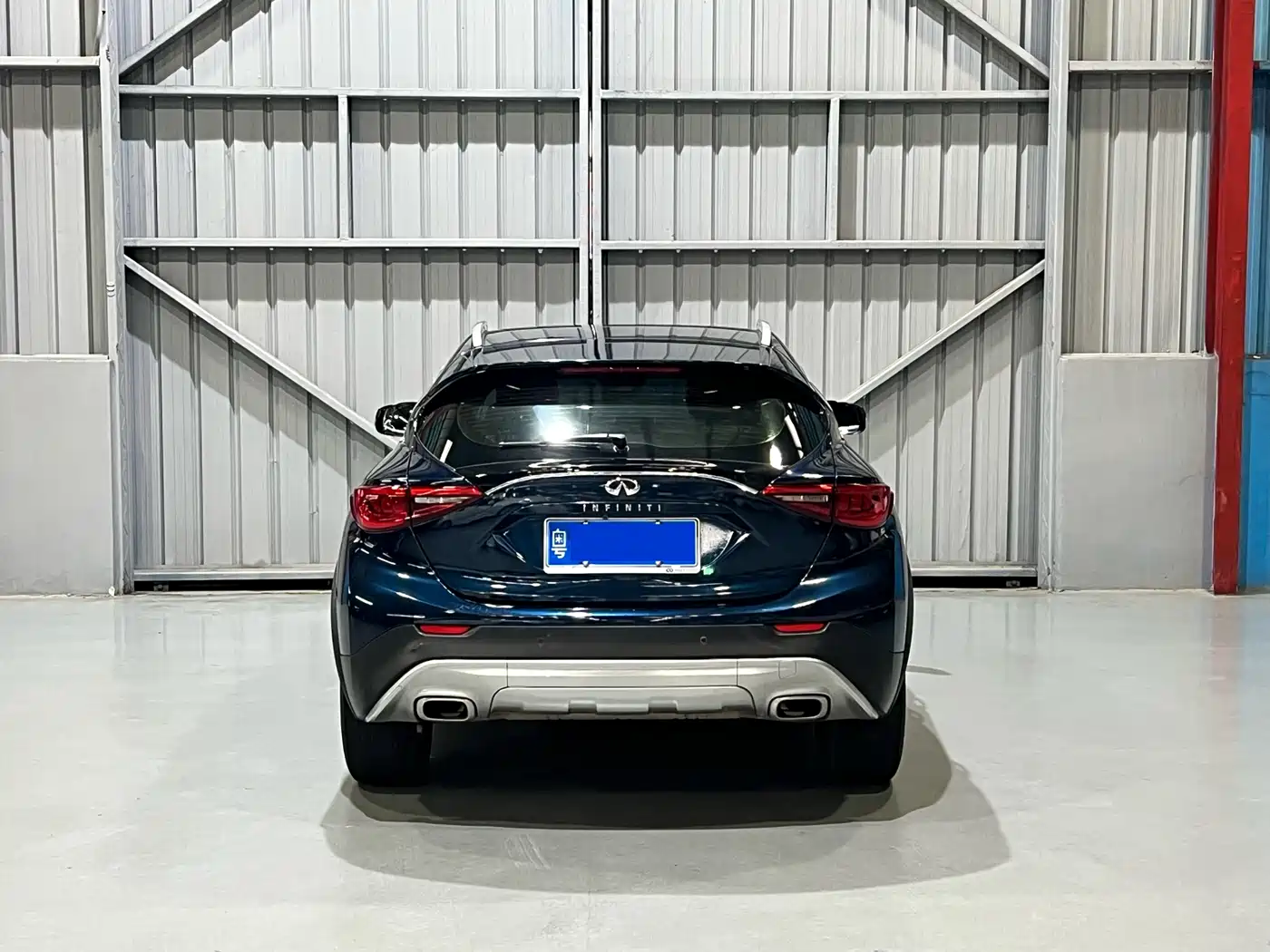 Infiniti QX30 2017 1.6T 2WD Fashion Edition фото 8