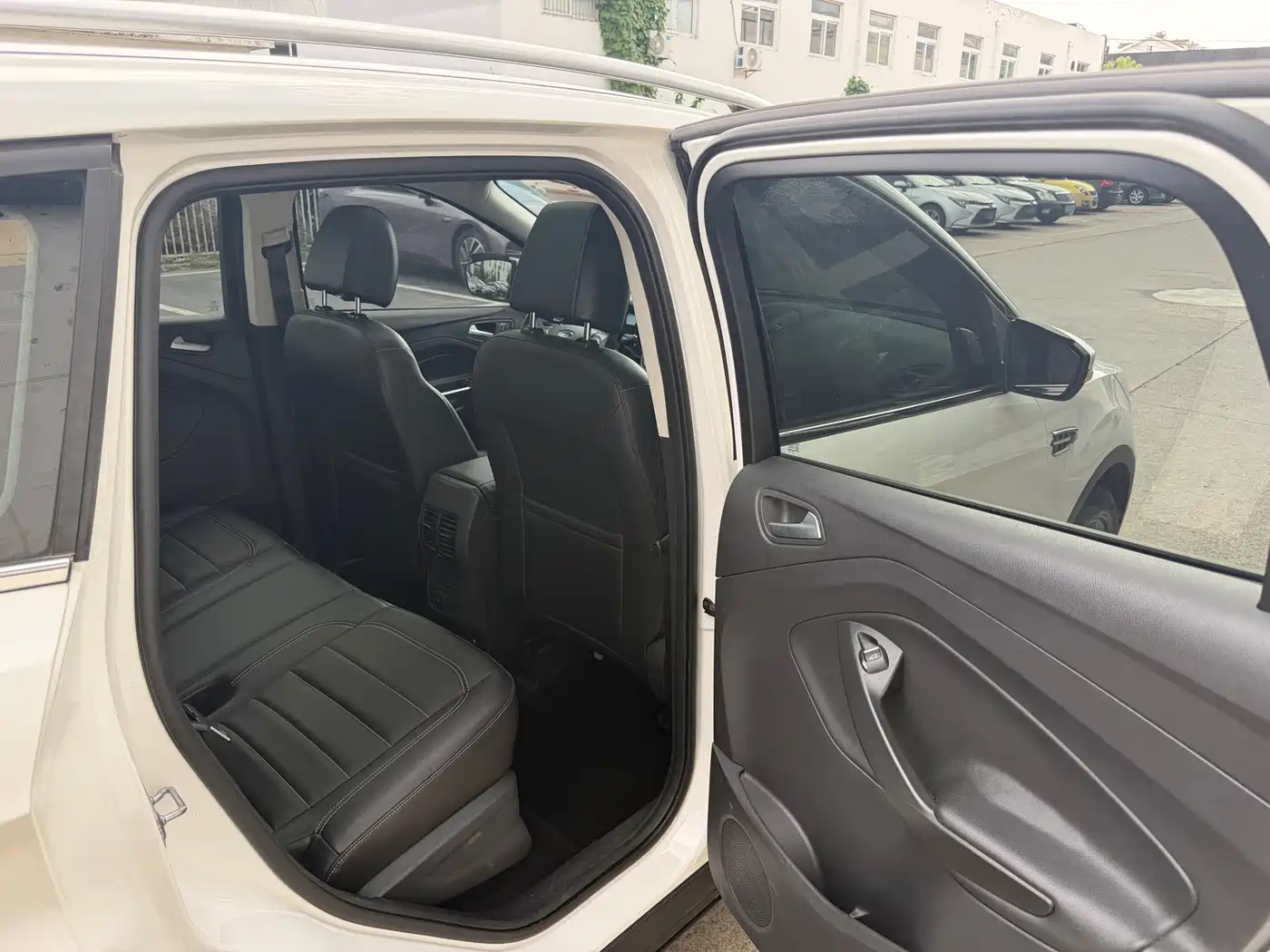 Ford Kuga 2020 2019 EcoBoost 180 2WD Platinum Wing Edition China VI