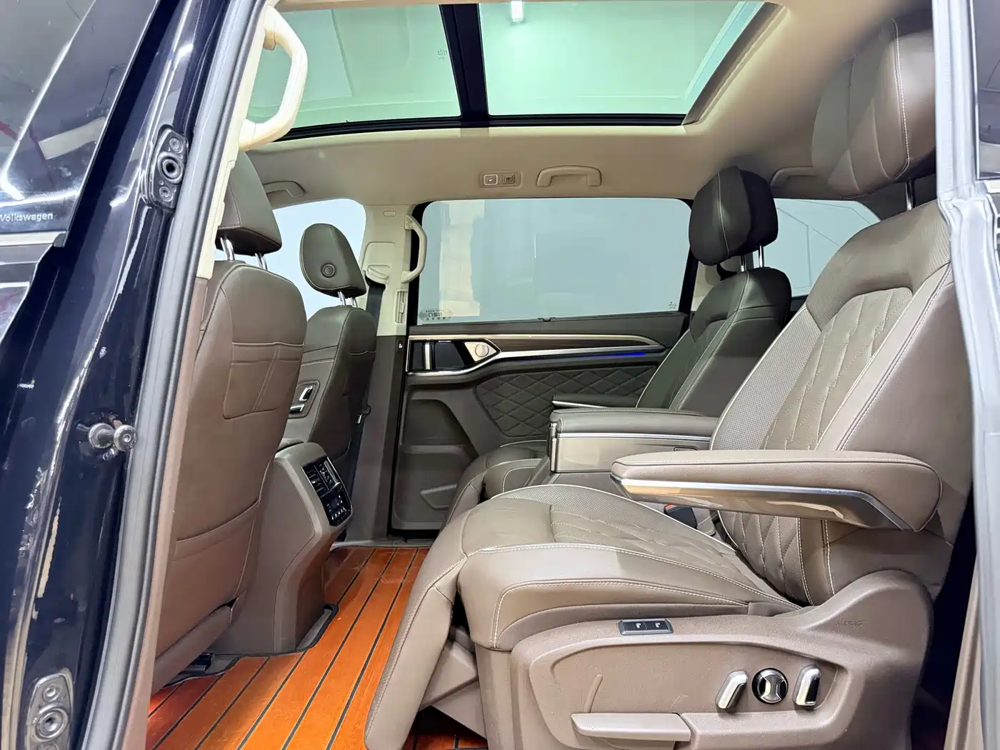 Volkswagen Viloran 2020 380TSI Flagship Edition фото 24