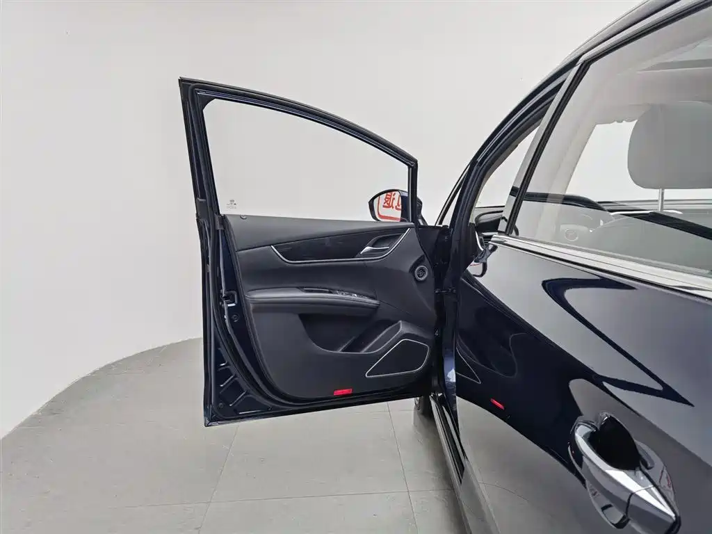 BYD Song MAX 2018 1.5T Auto Smart Connected Elite 6-Seater фото 8