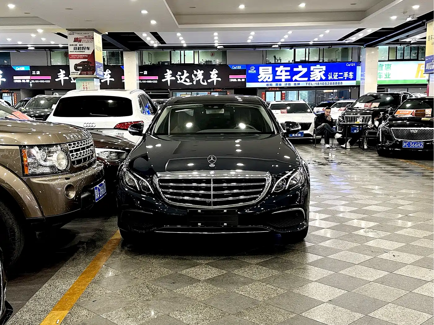 Mercedes-Benz E-Class 2016 E 300 L Luxury фото 2