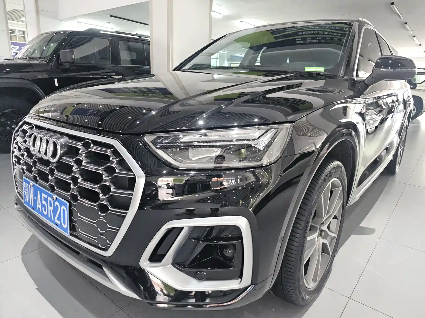 Audi Q5L 2022 45T Luxury Dynamic