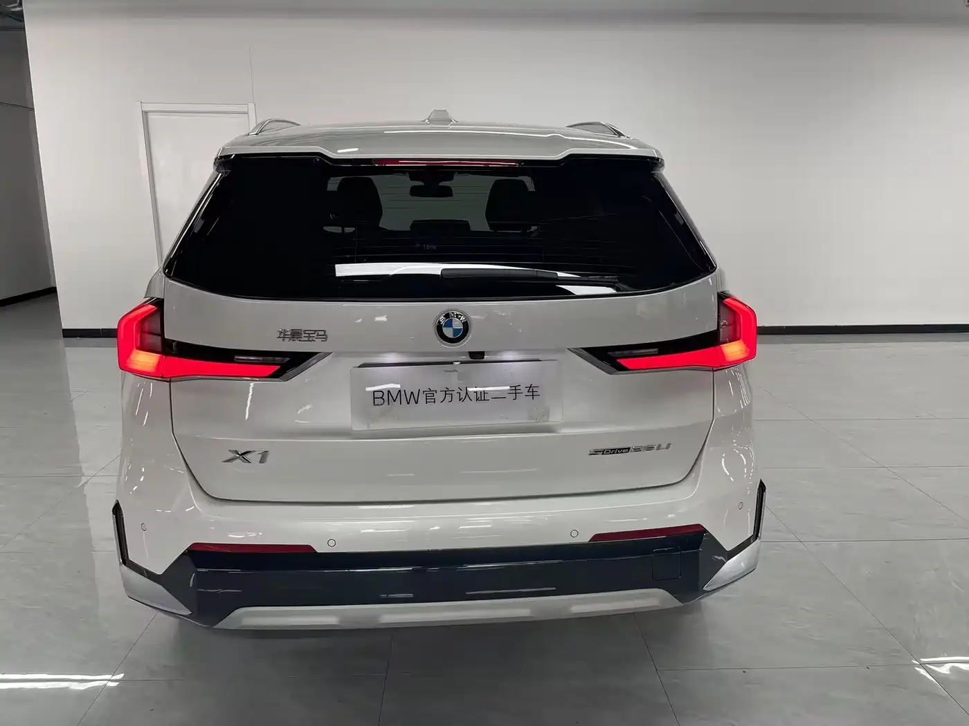 BMW X1 2024 sDrive25Li X Design Package фото 4