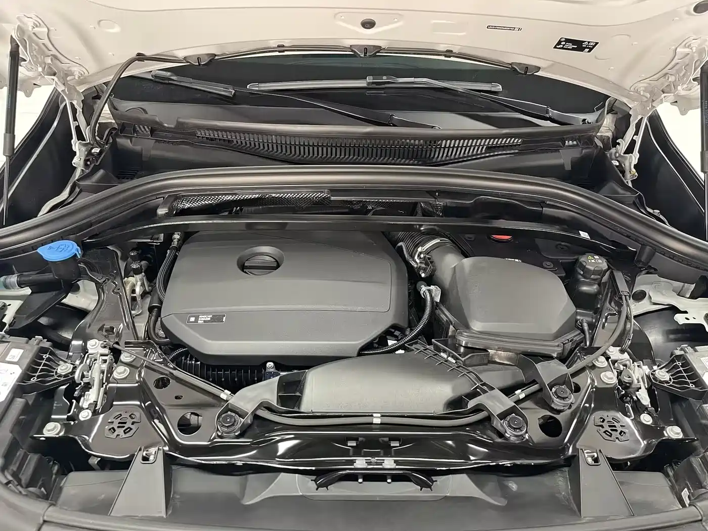 BMW X1 2024 sDrive25Li X Design Package фото 15
