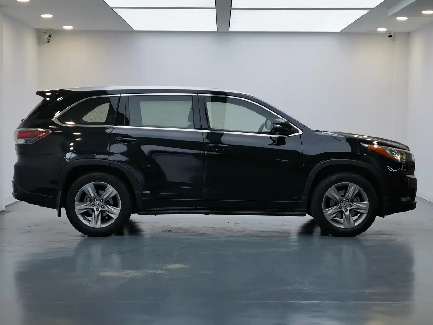 Toyota Highlander 2015 2.0T AWD Luxury Edition 7-seater фото 8
