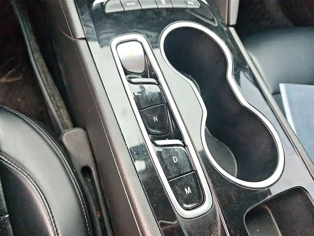 Buick Regal 2024 25T Ultra Comfort Edition фото 10