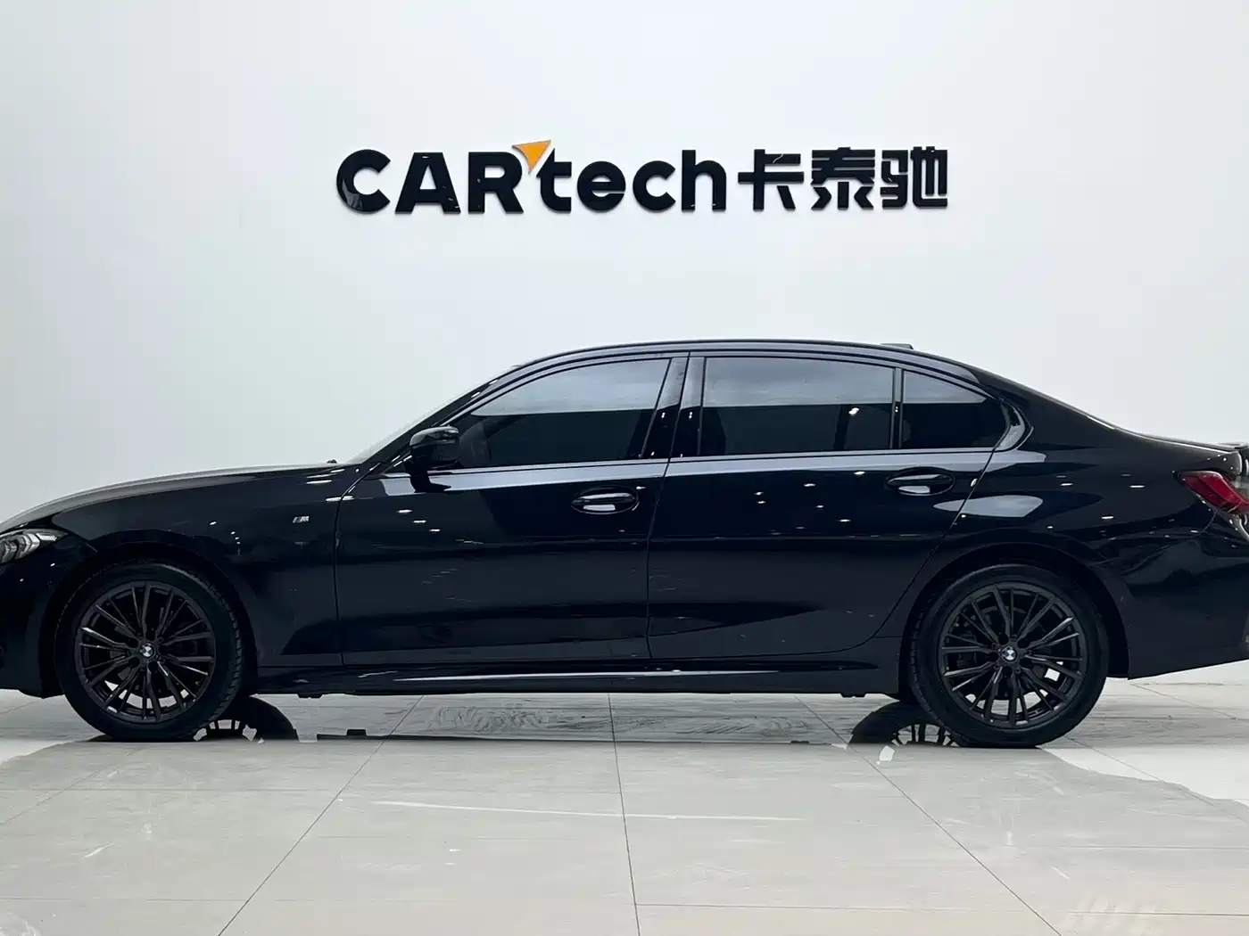 BMW 3 Series 2024 325Li M Sport Shadowline Package фото 16