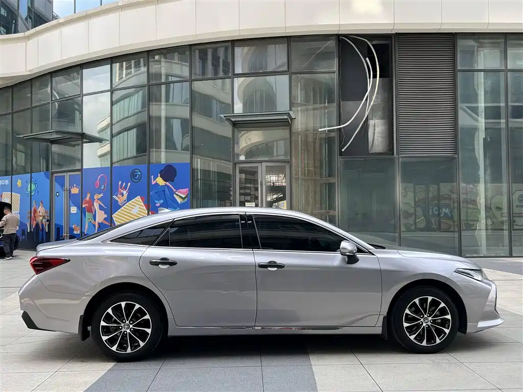 Toyota Avalon 2023 2.0L Luxury Edition фото 17