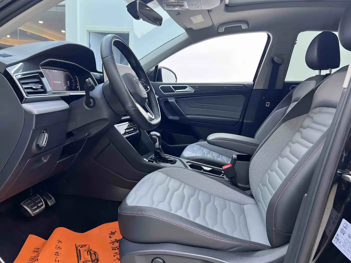 Volkswagen Tiguan X 2022 330TSI 2WD Premium Comfort Edition фото 3