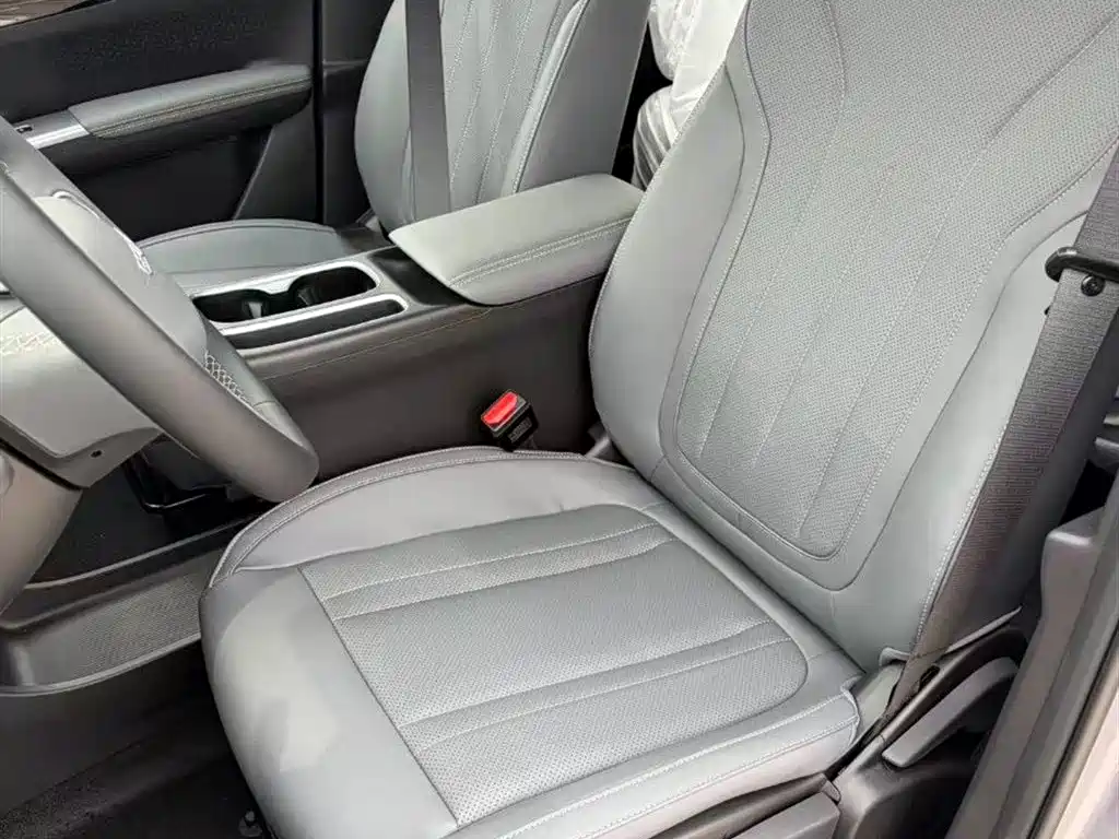 Geely Galaxy Starry Wish 2026 Edition 310km Youth Version фото 6