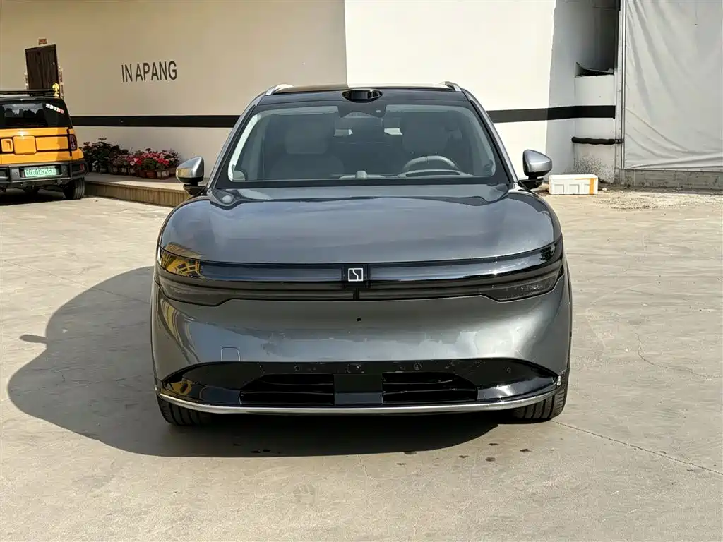 Zeekr 7X 2025 Model 75kWh RWD Smart Driving Edition фото 3