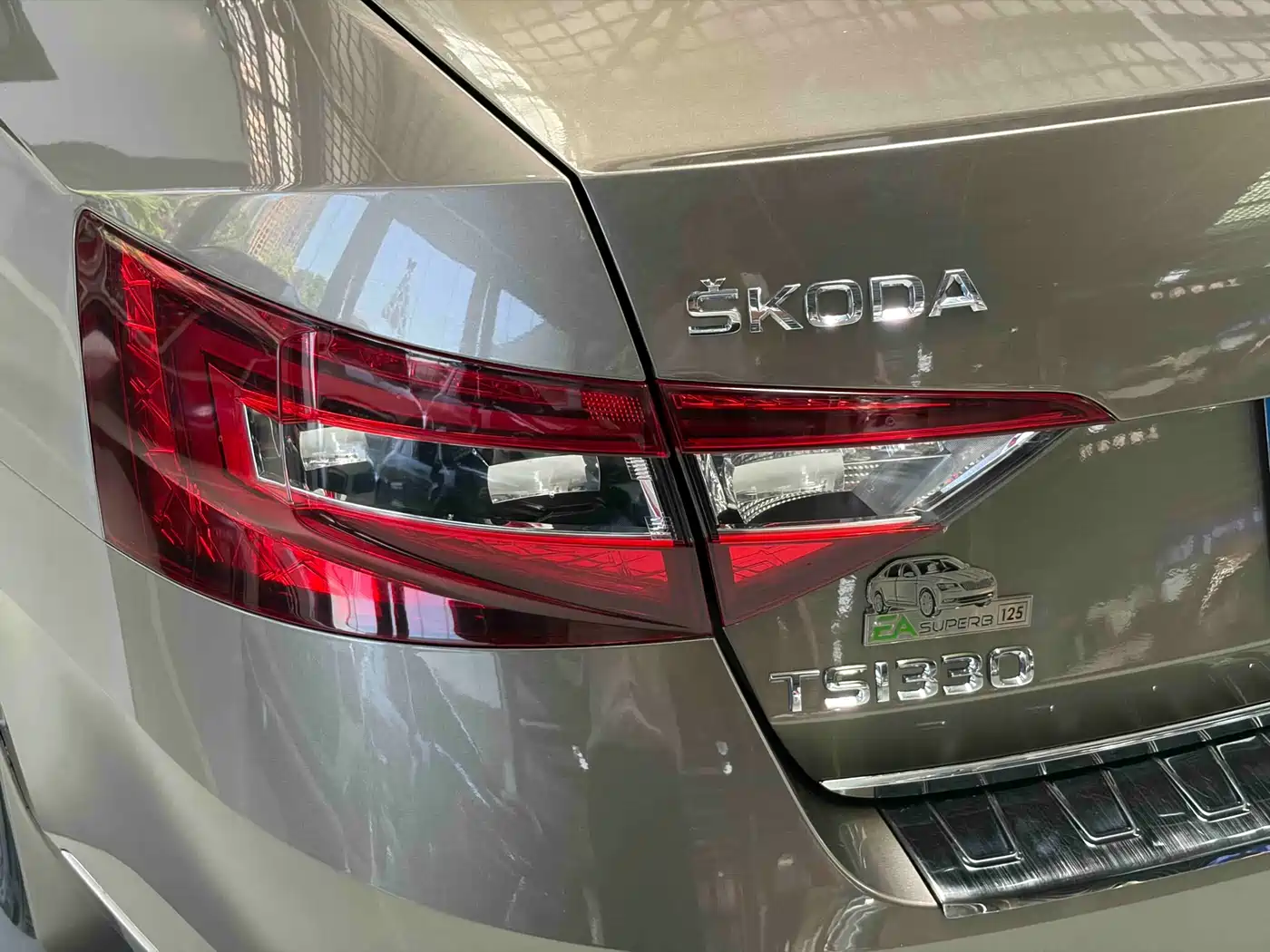 Škoda Superb 2016 TSI330 DSG Smart Edition фото 10