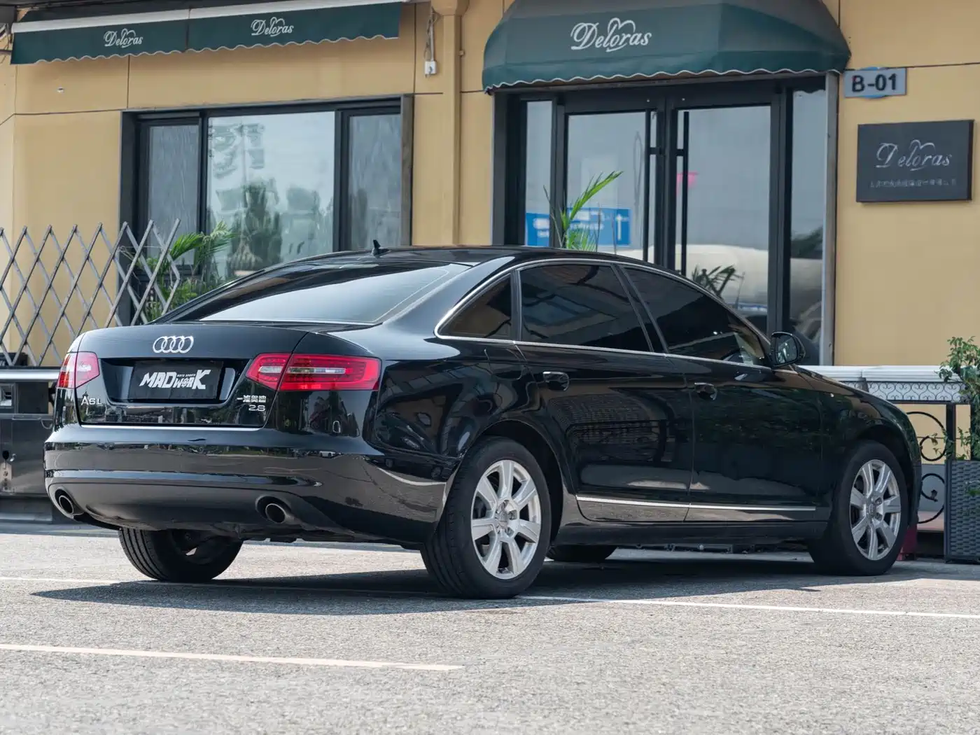 Фото 6 - Audi A6L