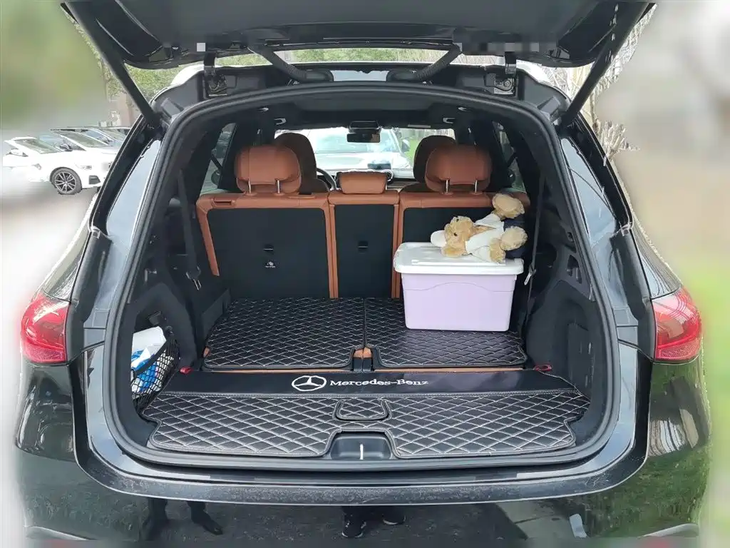 Mercedes-Benz GLC 2024 Facelift GLC 300 L 4MATIC Sport 7-seater фото 15