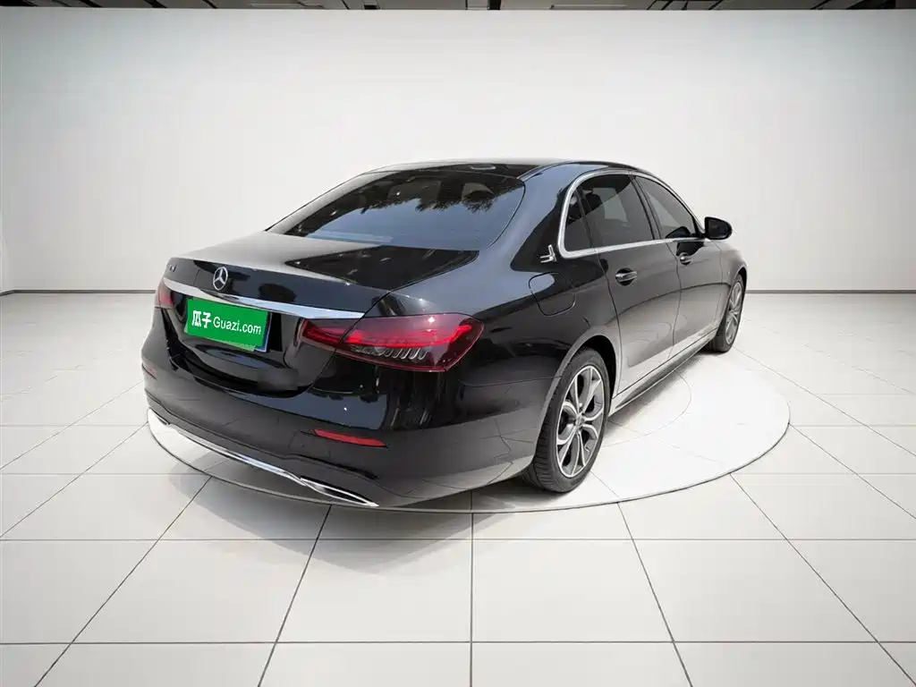 Mercedes-Benz E-Class 2021 E 300 L Sport Premium фото 4