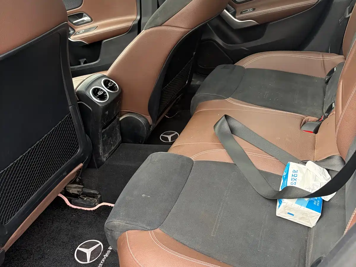 Mercedes-Benz A-Class 2019 A 200 L Sport Sedan фото 6