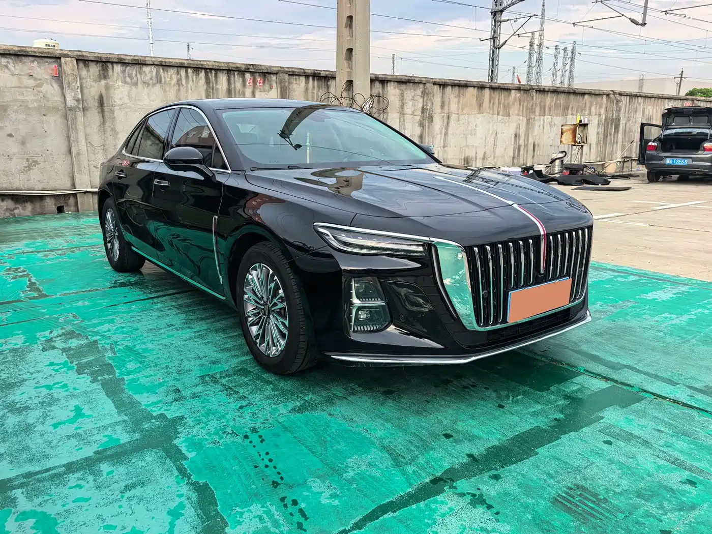 Hongqi H5 2022 Classic Facelift 1.5T DCT Flag Rhythm Edition фото 3