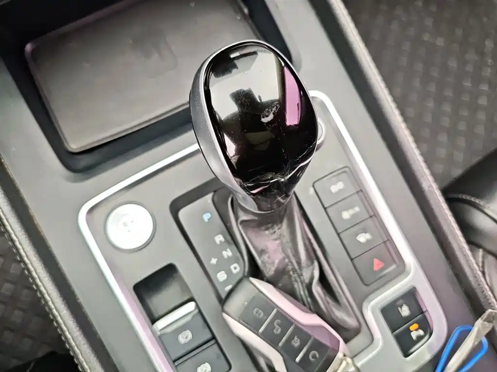 BYD Tang 2018 2.0T Automatic Smart Connection Honor Edition 7-Seater China V фото 14