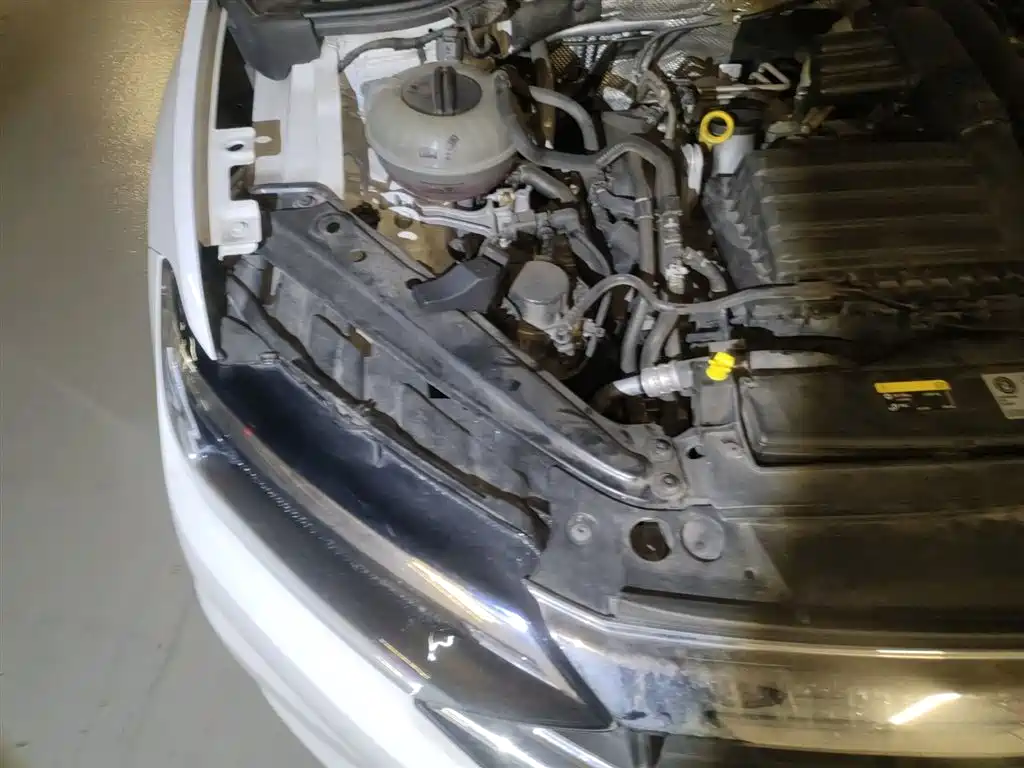 Volkswagen Sagitar 2019 200TSI DSG Comfort Edition China VI фото 21