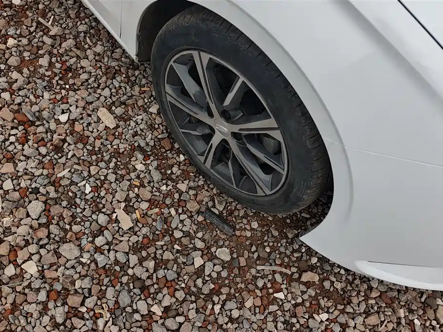 GEELY AUTOMOBILE EMGRAND