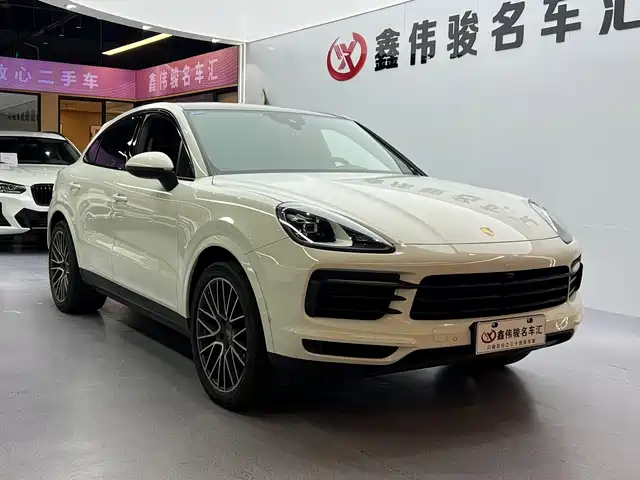 Porsche Cayenne 2019 Cayenne Coupé 3.0T — фото 4