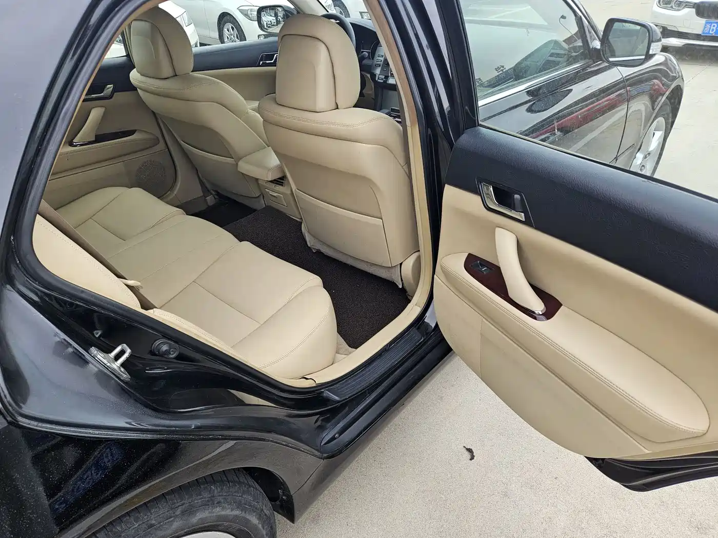Toyota Reiz 2009 2.5S Comfort Edition фото 12