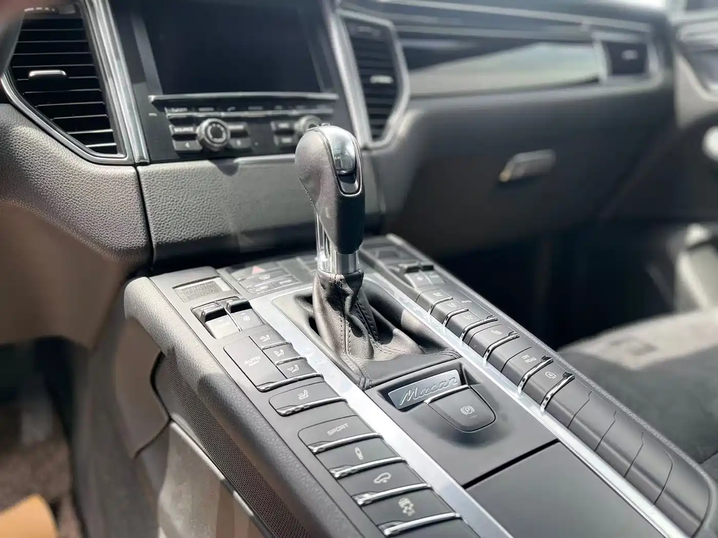 Porsche Macan 2014 Macan S 3.0T фото 15