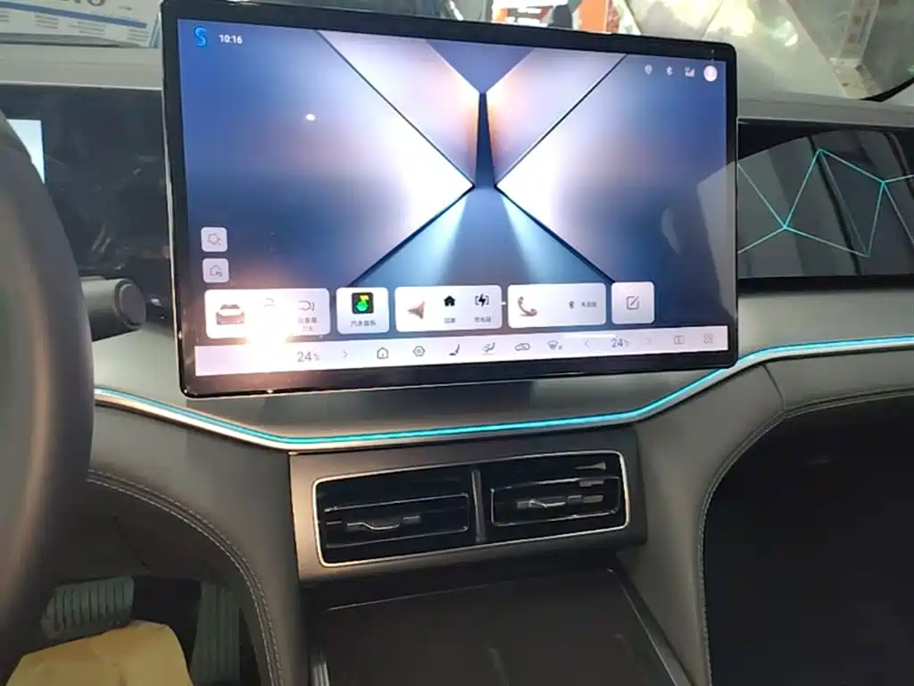 BYD Song L DM-i 2025 Smart Drive 160km Premium фото 13
