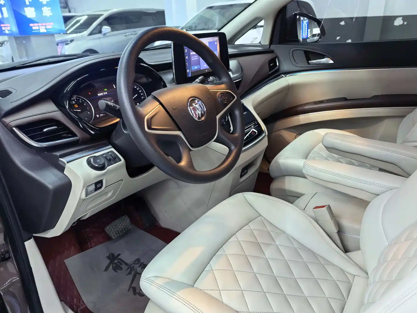 BUICK GL8