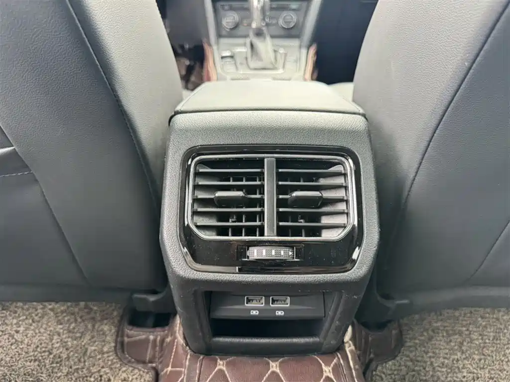 Volkswagen Lamando 2019 280TSI DSG Comfort Edition China V фото 5