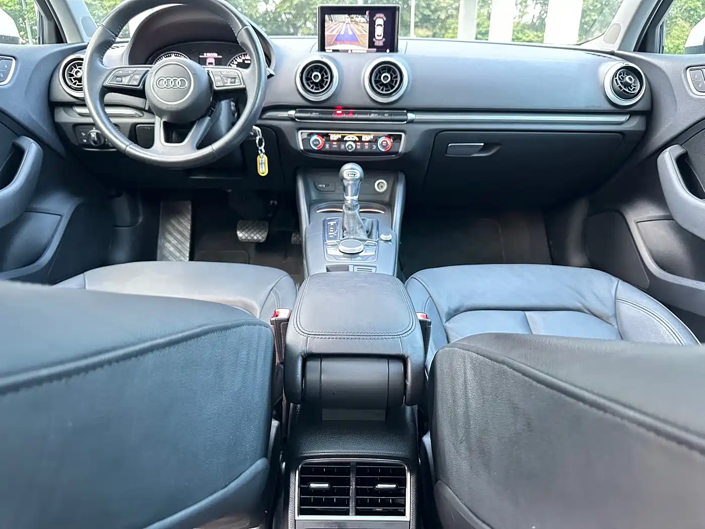 Audi A3 2018 30th Anniversary Limousine 40 TFSI Style фото 16