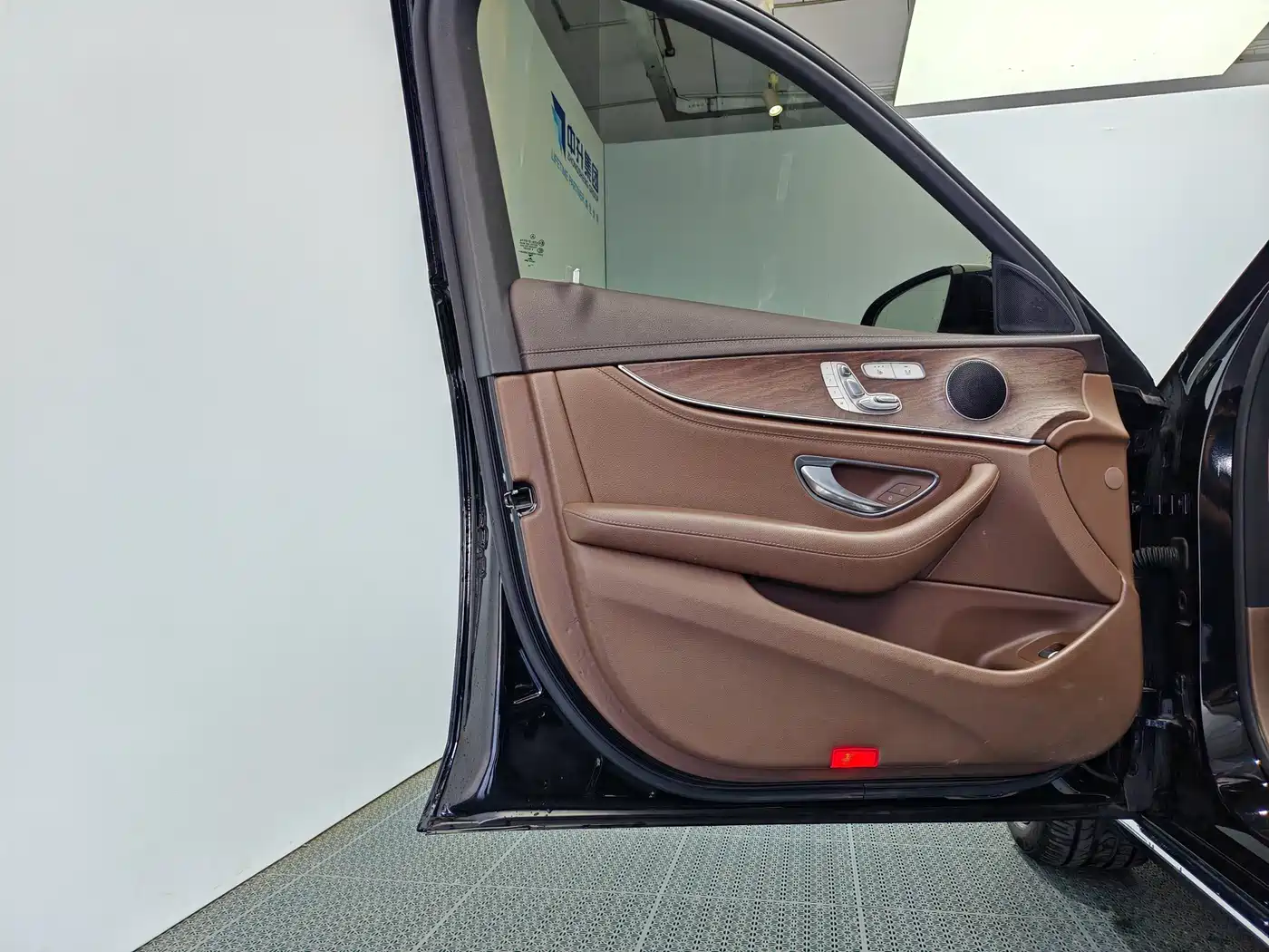 Mercedes-Benz E-Class 2020 Facelift E 300 L Fashion фото 13