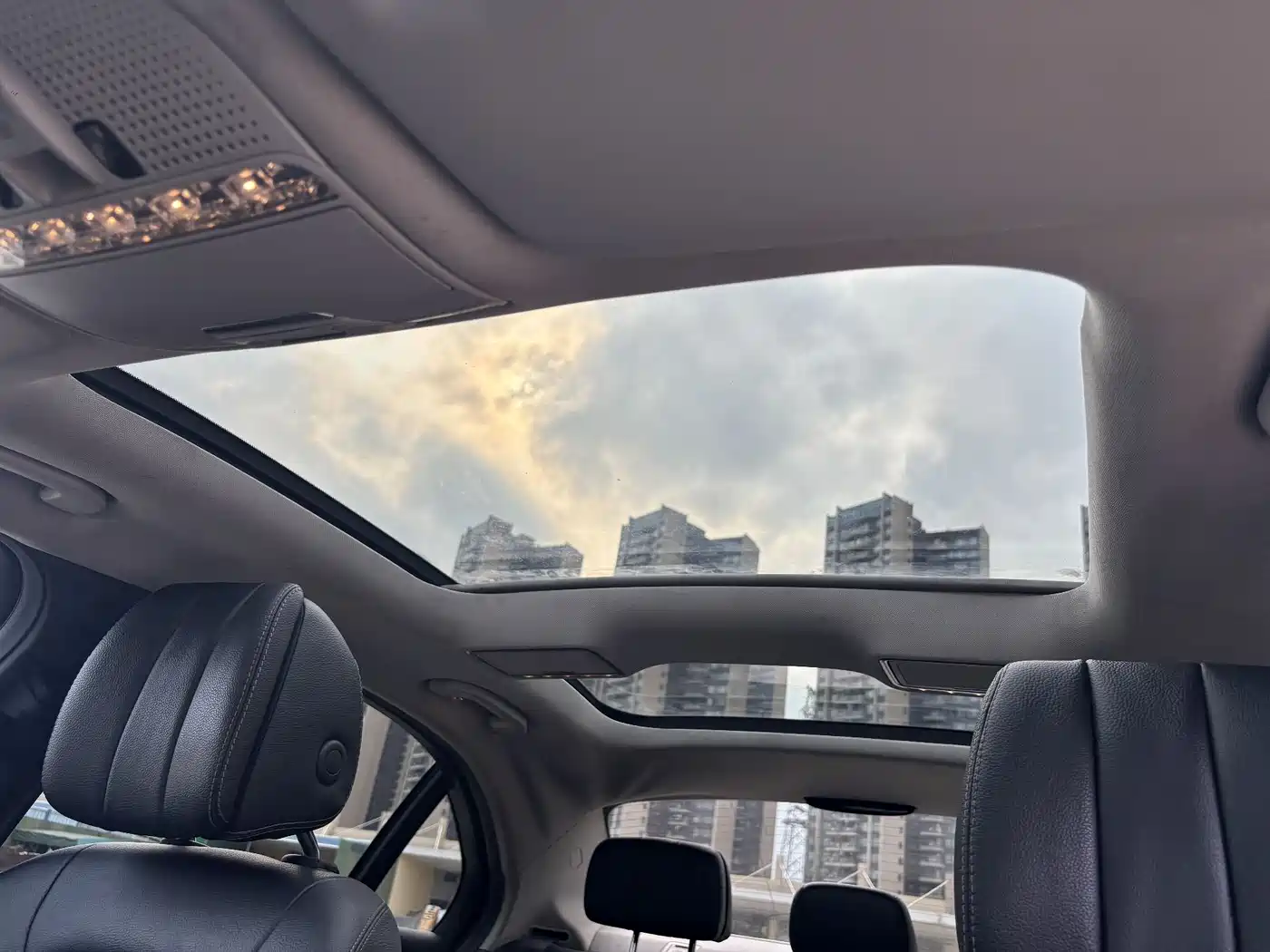 Mercedes-Benz C-Class 2015 Facelift C 200 L фото 16