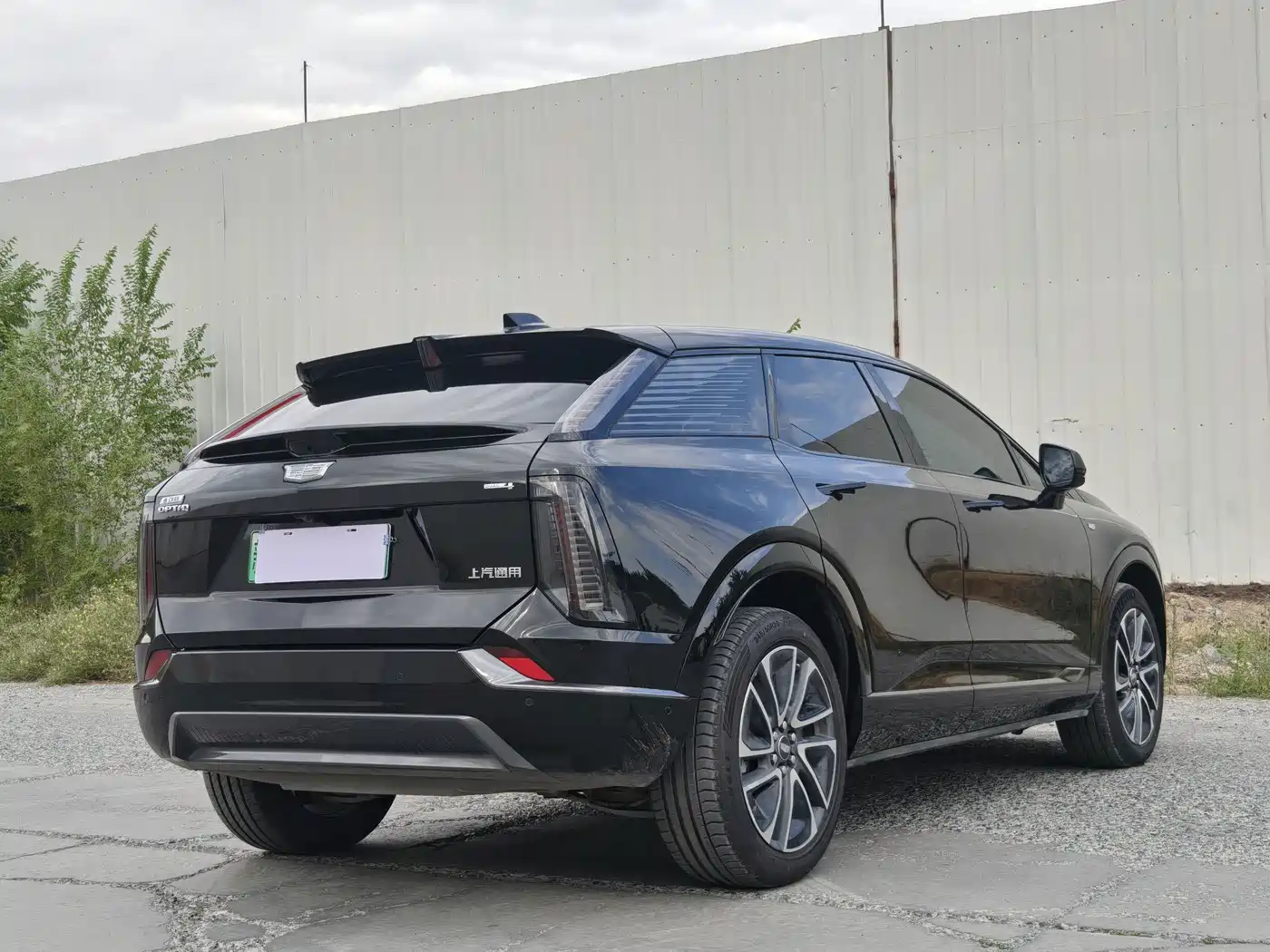 Cadillac IQ Ao Ge 2025 2024 AWD Long Range Edition