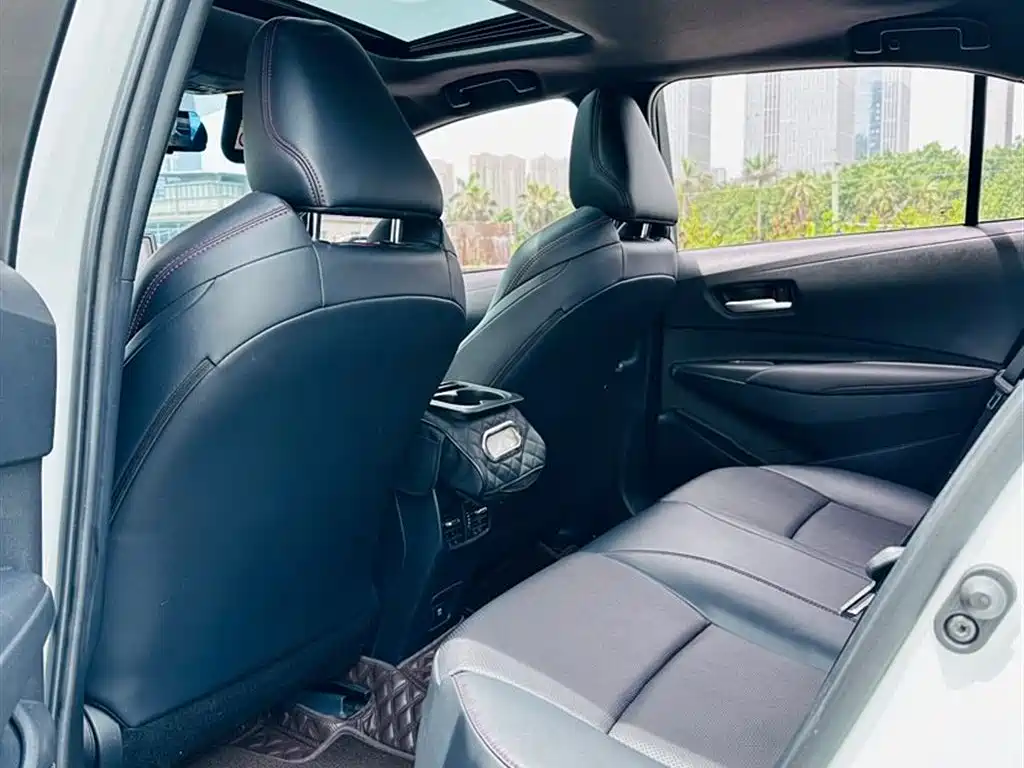 Toyota Levin 2021 185T CVT Premium Edition фото 6