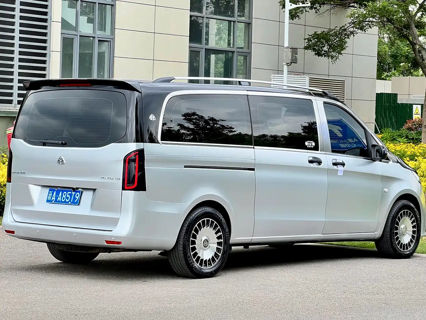 Mercedes-Benz Vito 2021 2.0T Elite 7-Seater фото 7