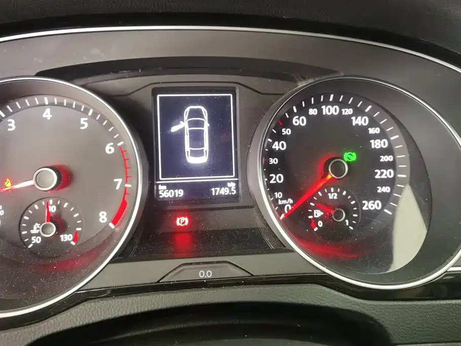 Volkswagen Magotan 2020 330TSI DSG Leading фото 14