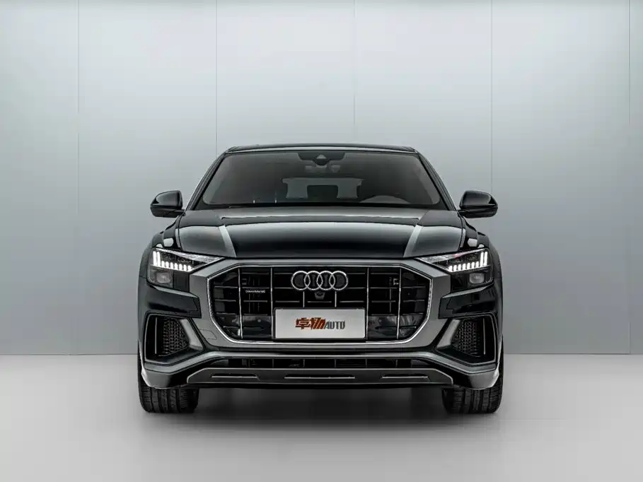 Audi Q8 2020 2021 Model 55 TFSI Premium Dynamic