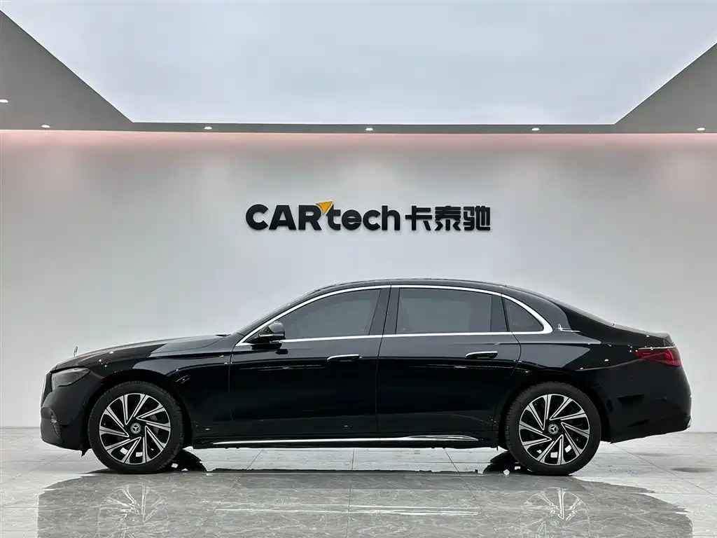 Mercedes-Benz E-Class 2025 E 300 L Luxury фото 2