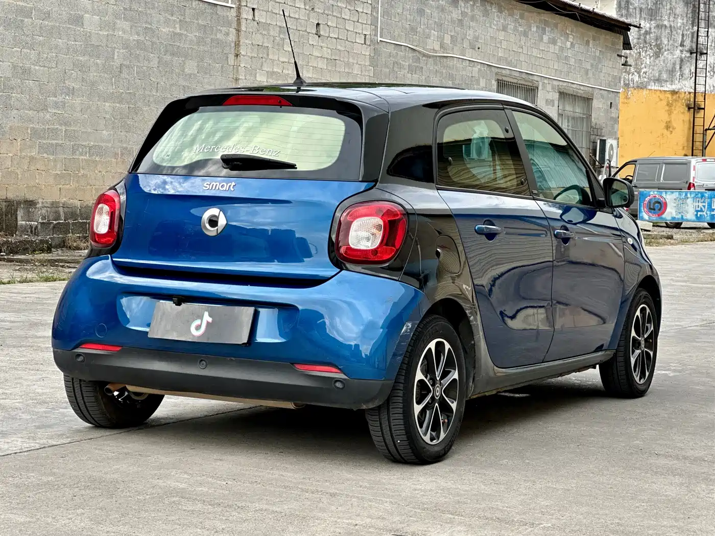 smart forfour 2018 2016 1.0L 52kW Passion Edition