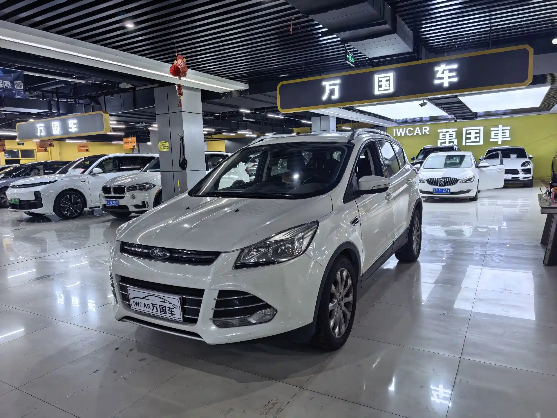 Фото 1 - Ford Kuga