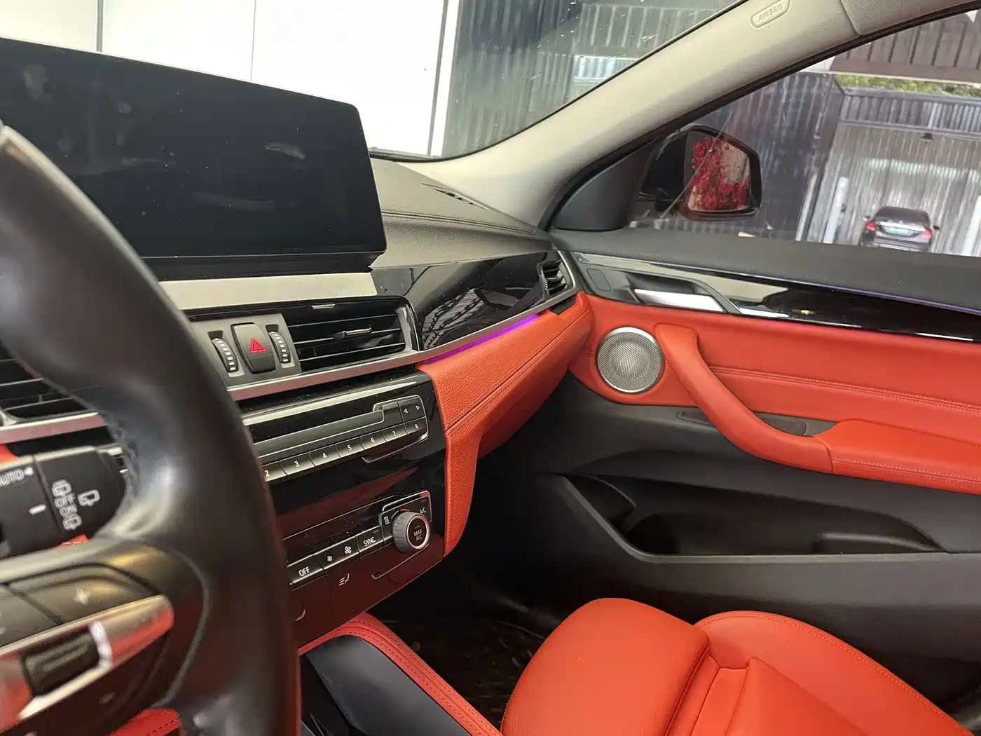 Фото 10 - BMW X2