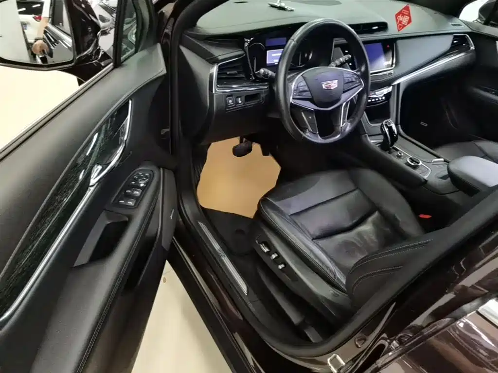 Cadillac XT5 2020 28T AWD Luxury Model фото 16