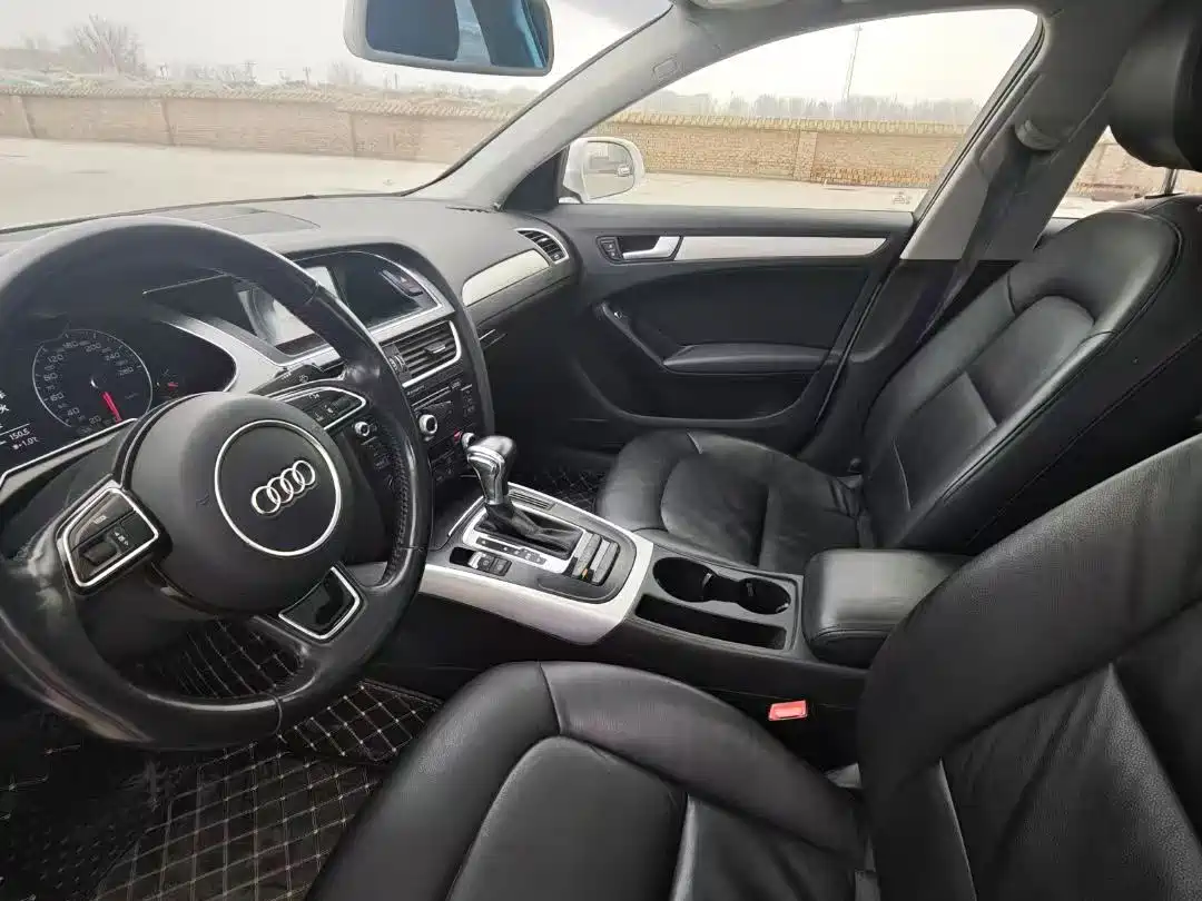 Audi A4L 2015 35 TFSI Auto Standard фото 4