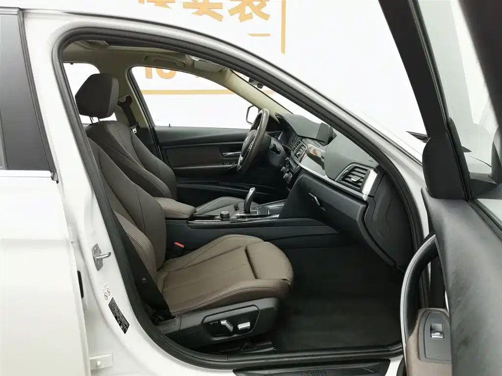 BMW 3 Series 2018 320Li xDrive Fashion Style фото 23