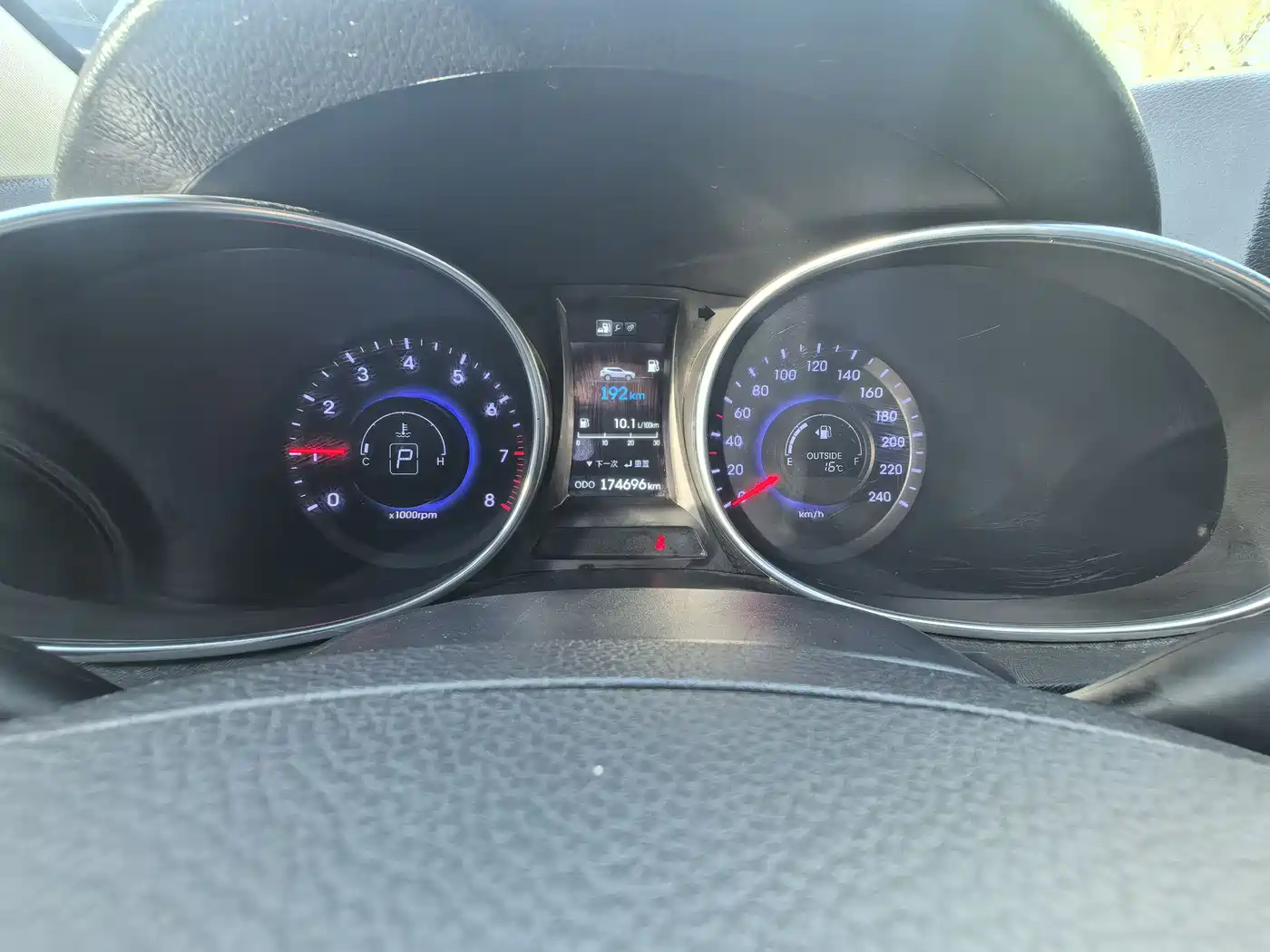 Hyundai Santa Fe 2015 2.0T Automatic 4WD Smart 5-Seater фото 9